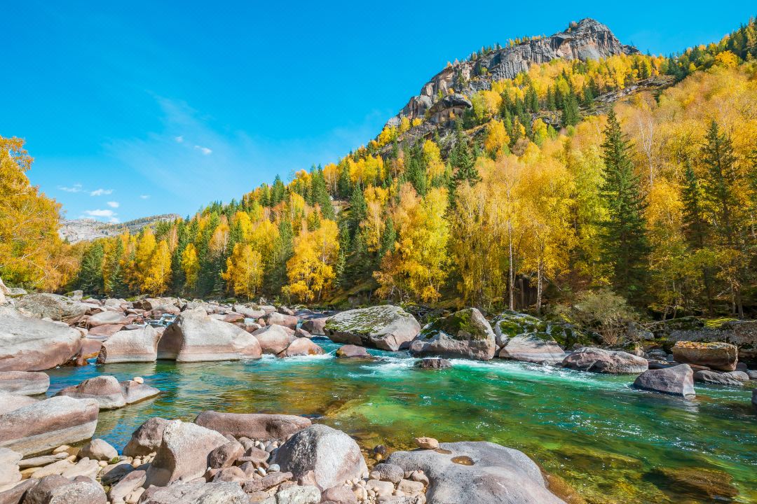可可托海的梦·非遗度假酒店